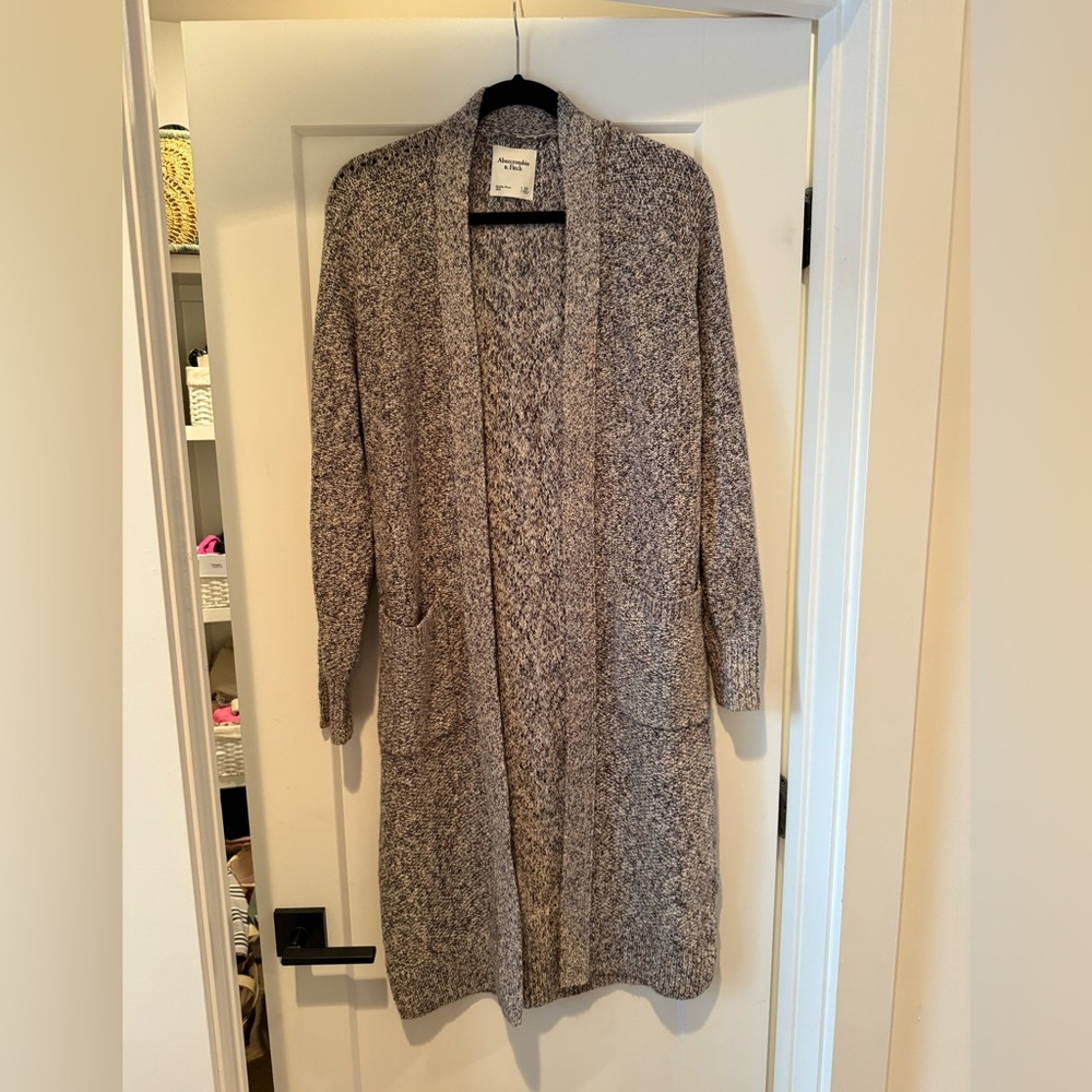 Abercrombie & Fitch Heathered Gray Duster Cardigan, size. S